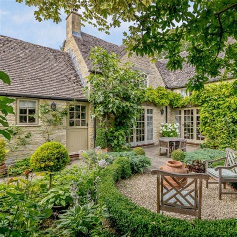 cottage for sale cotswolds